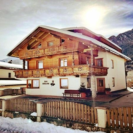 Apartment In Mayrhofen In The Mountains Bagian luar foto