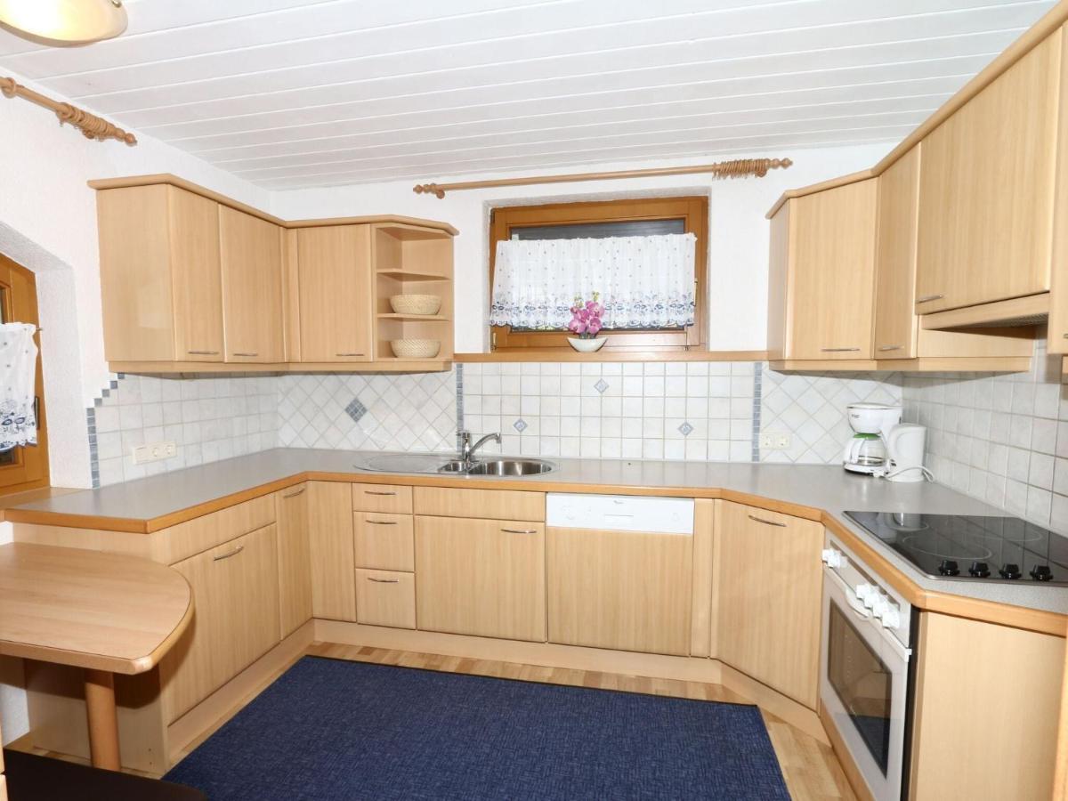 Apartment In Mayrhofen In The Mountains Bagian luar foto