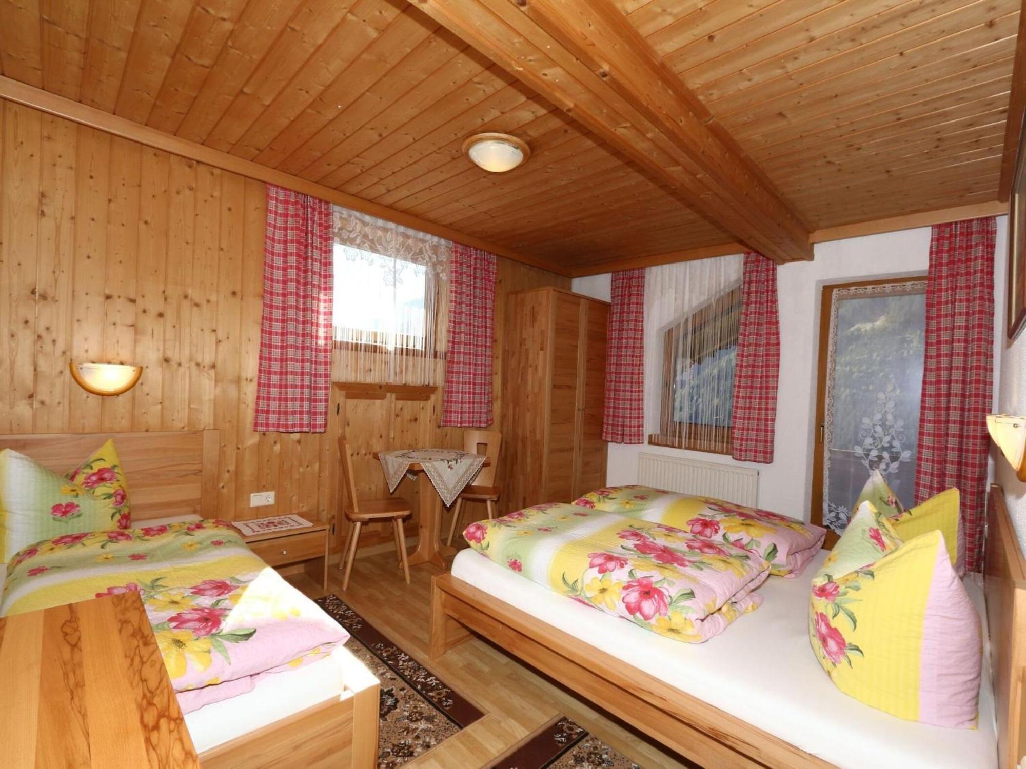 Apartment In Mayrhofen In The Mountains Bagian luar foto