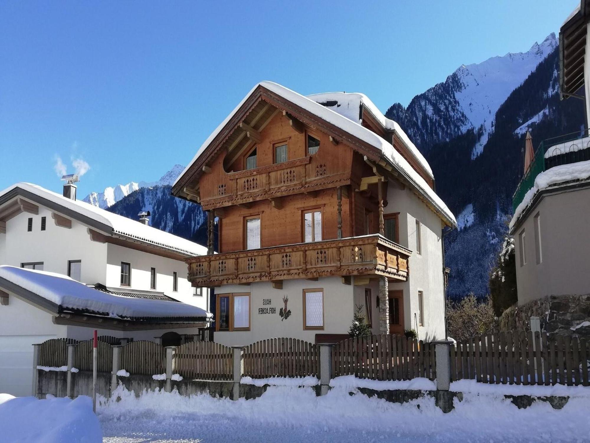 Apartment In Mayrhofen In The Mountains Bagian luar foto